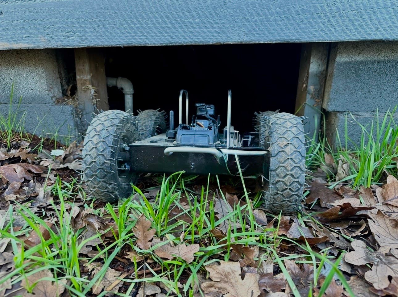 Crawl Space Robot